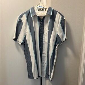 American Eagle Outfitters Blue and White Casual Button Down Shirt